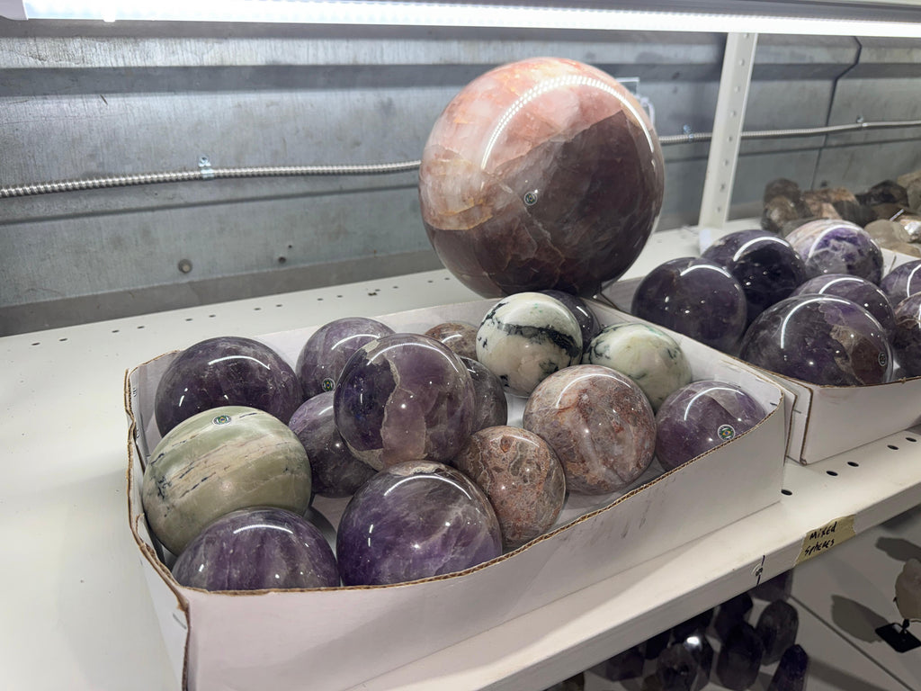Mixed Crystal Spheres