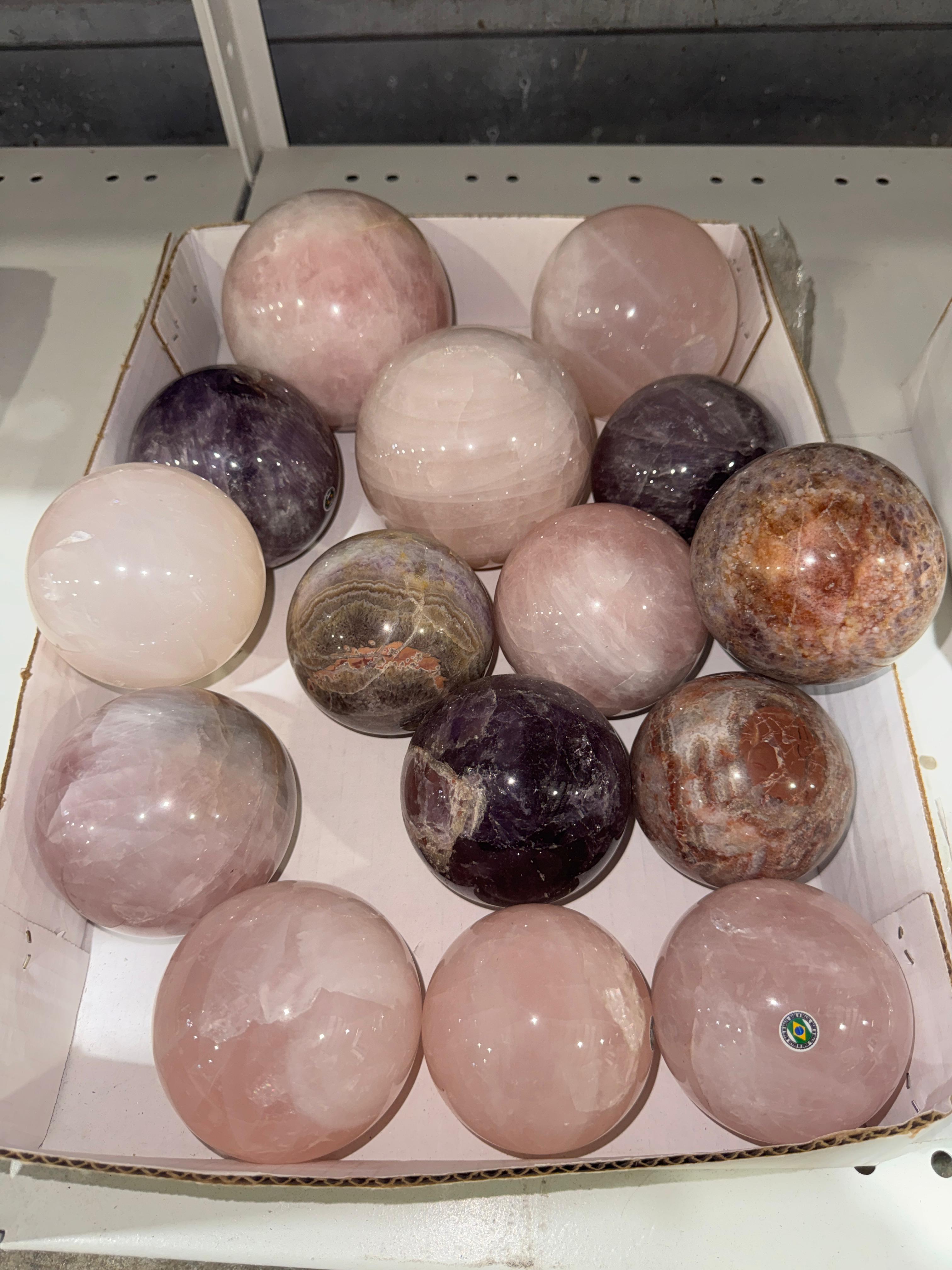 Mixed Crystal Spheres