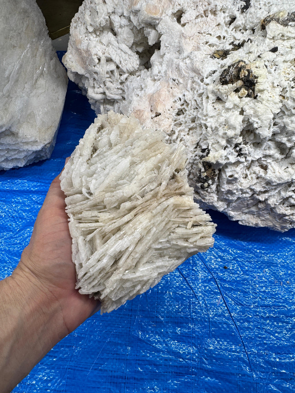 Alba and Cleavelandite