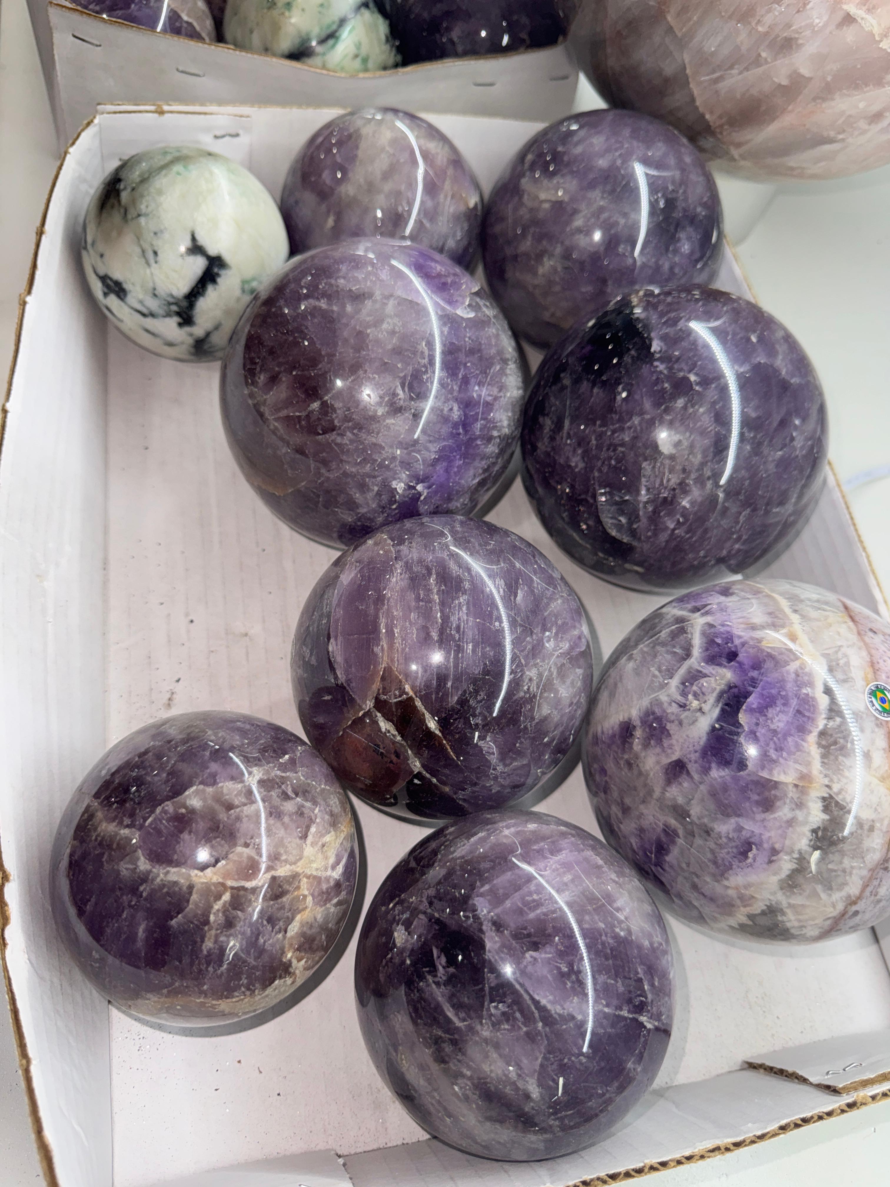 Mixed Crystal Spheres