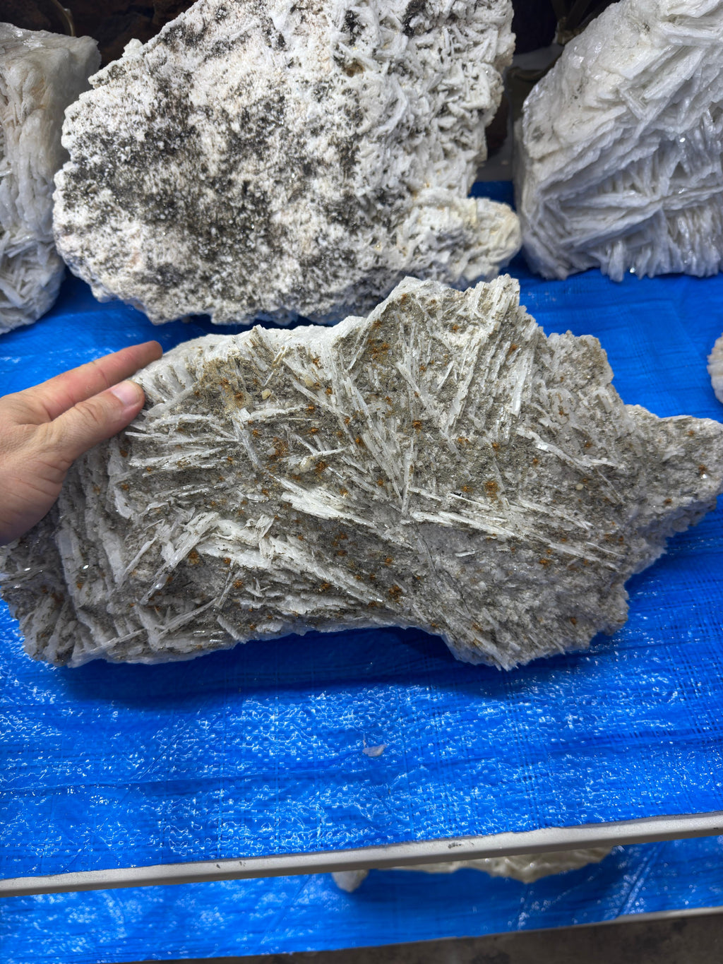Alba and Cleavelandite