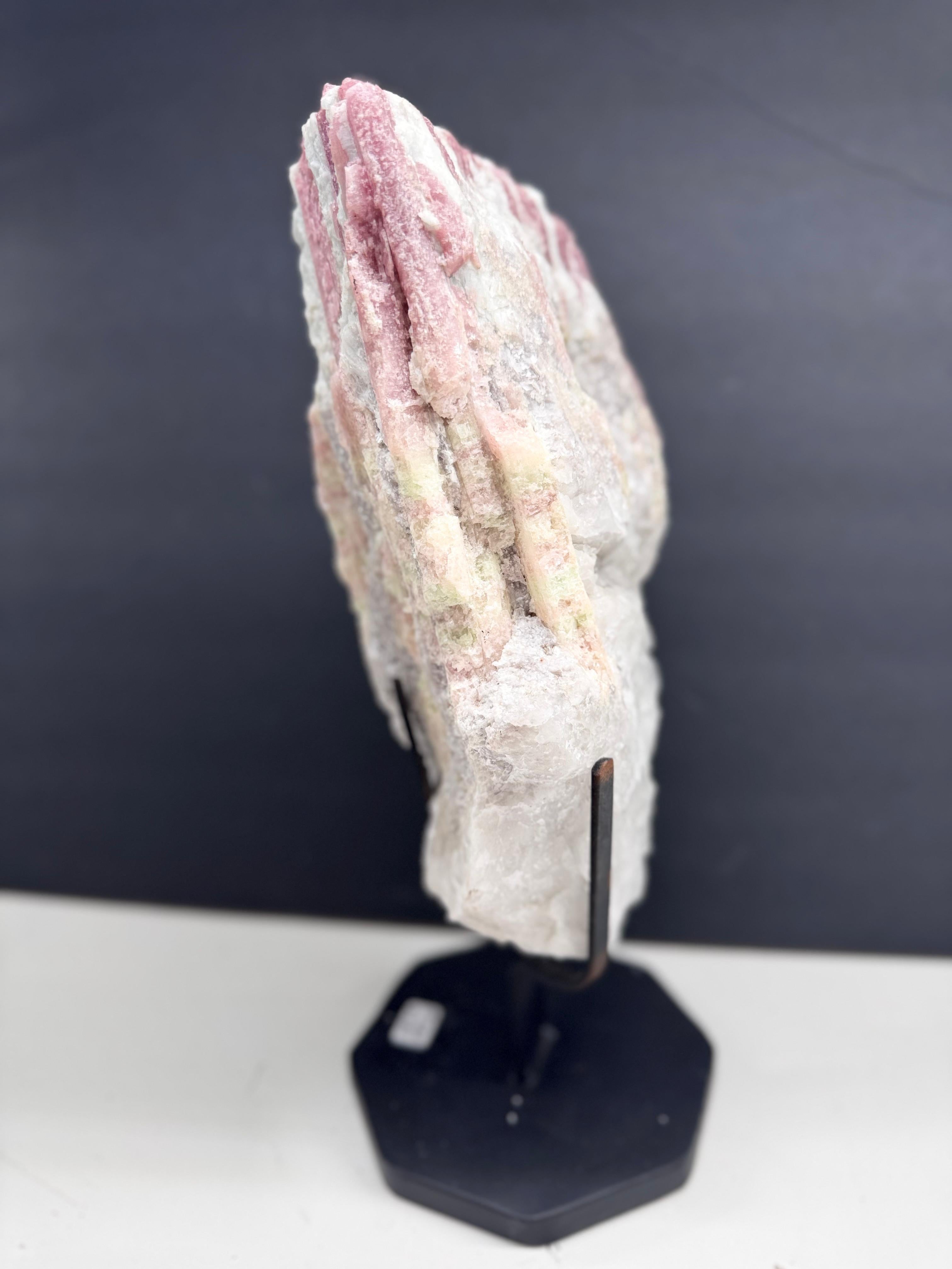 Mix Crystal on stand (Contact for price)