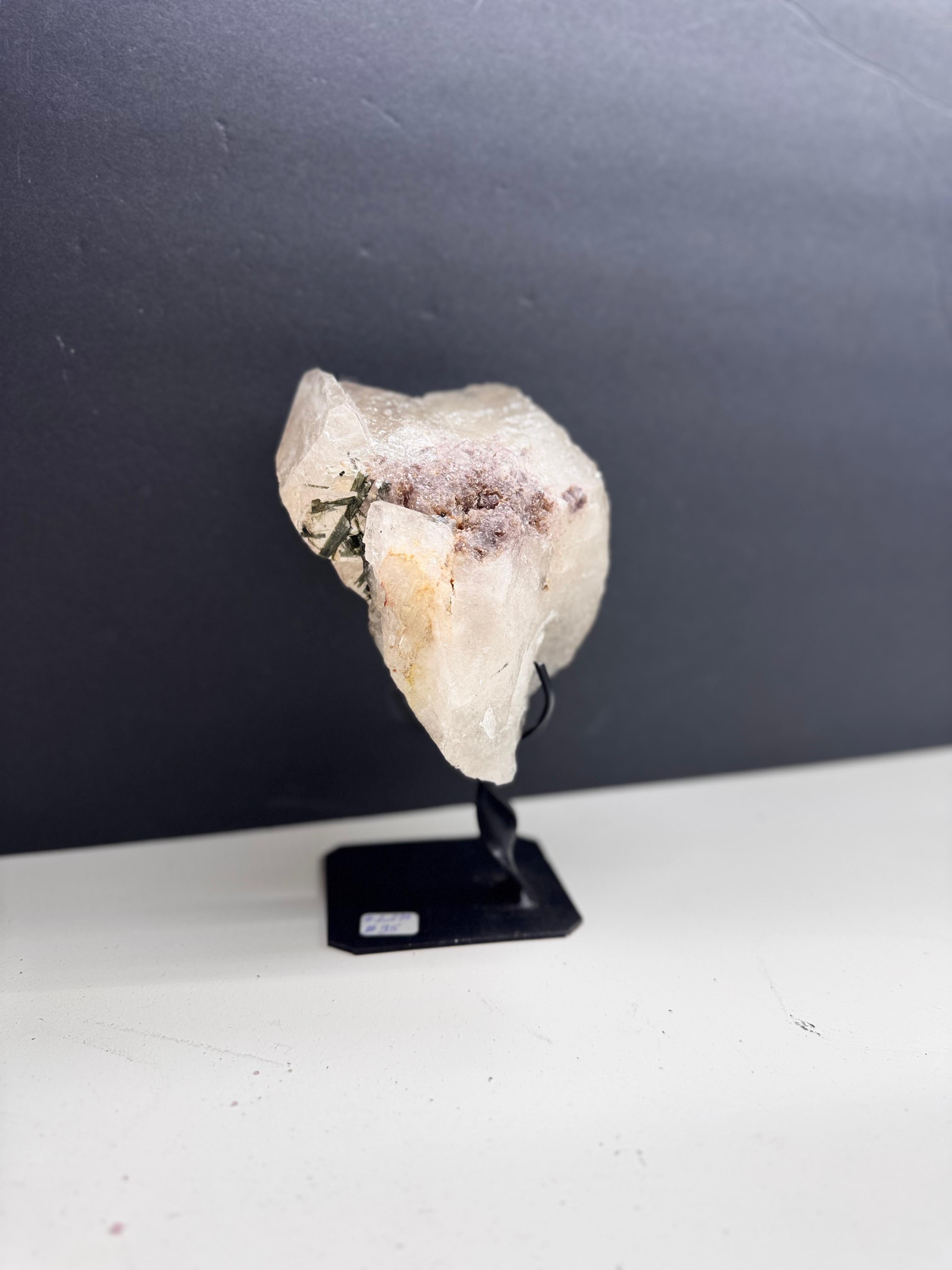 Mix Crystal on stand (Contact for price)