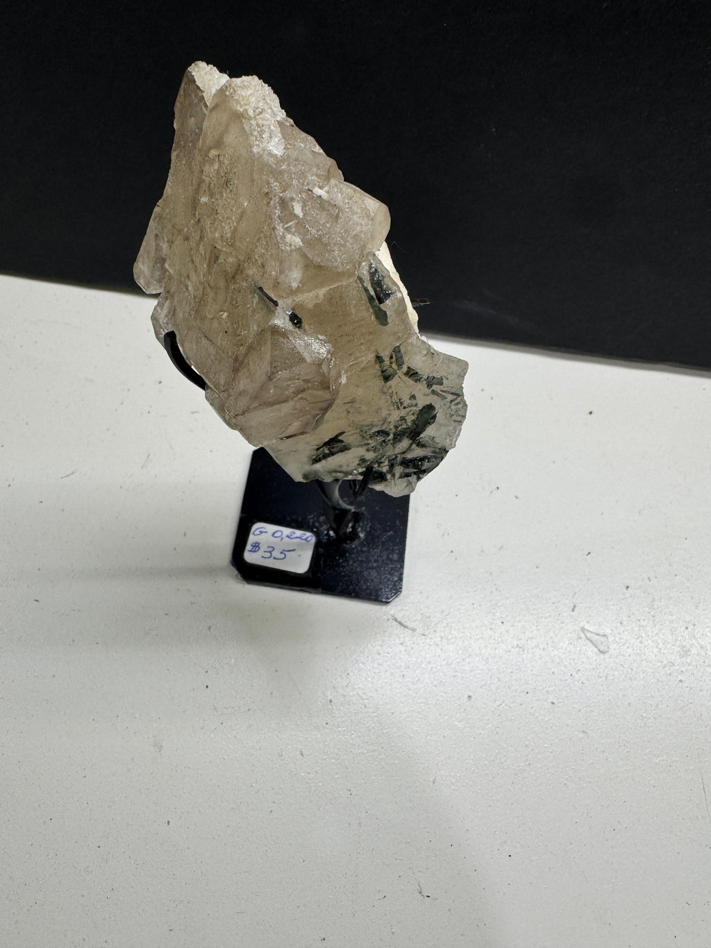 Mix Crystal on stand (Contact for price)